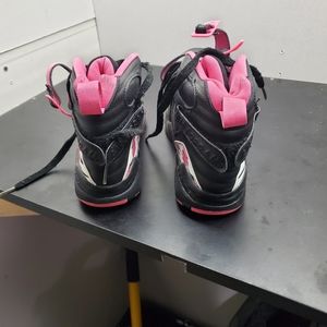 Black and Pink size 5.5 Jordan 8